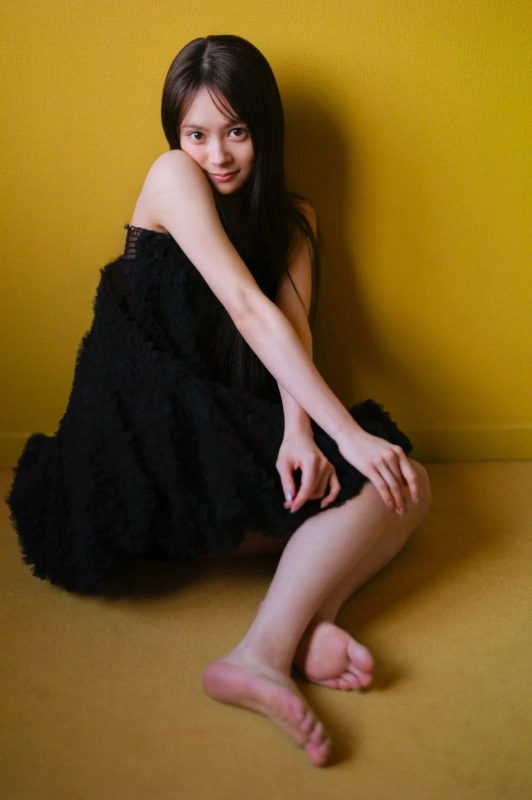 伊藤百花 別カット