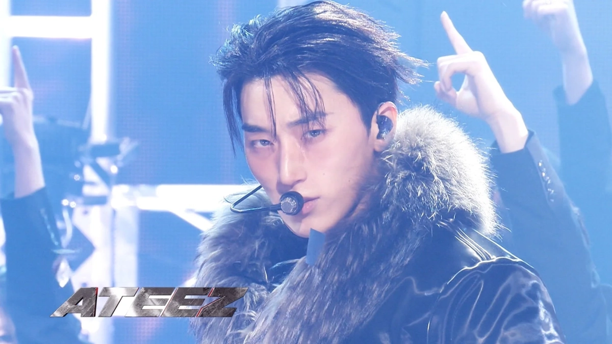 ATEEZのパフォーマンス