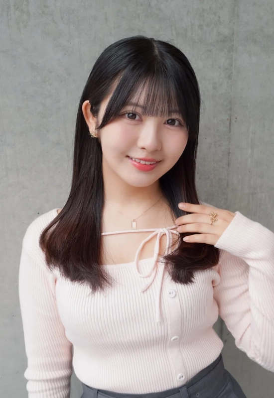 咲月ゆなのポートレート