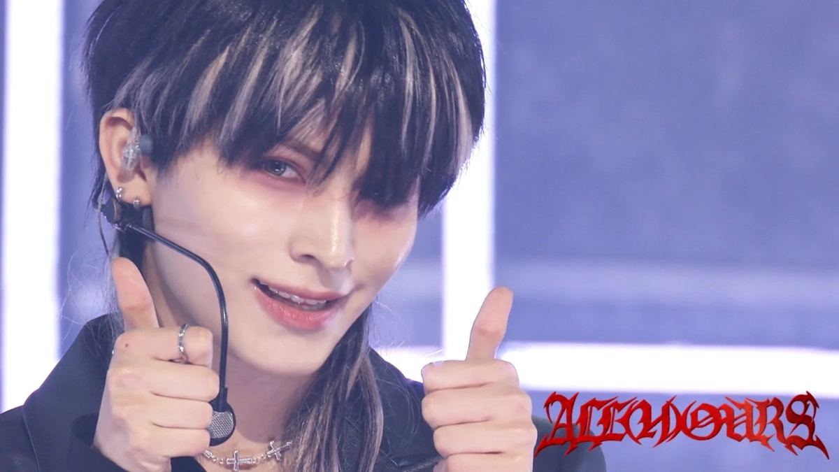 独特なメイクとツートンヘアのALL(H)OURSメンバー