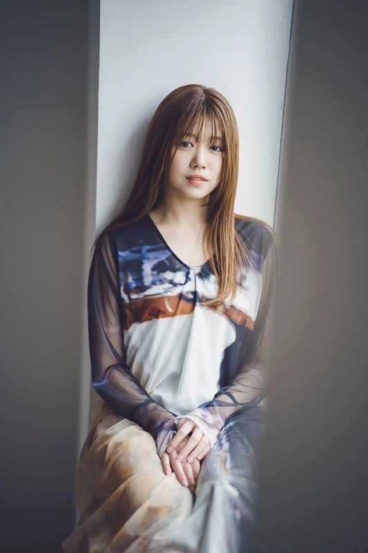 武元唯衣さんの裏表紙グラビア