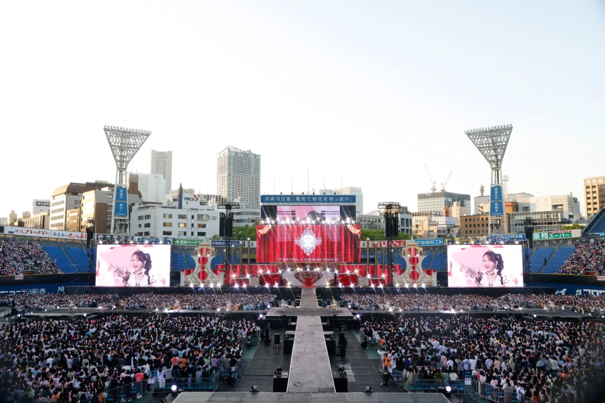 横浜スタジアムの全景