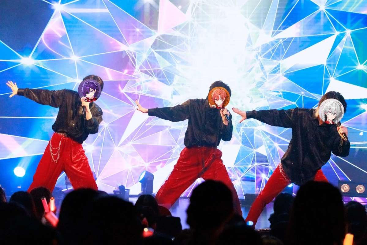 ステージを彩るメンバーたち