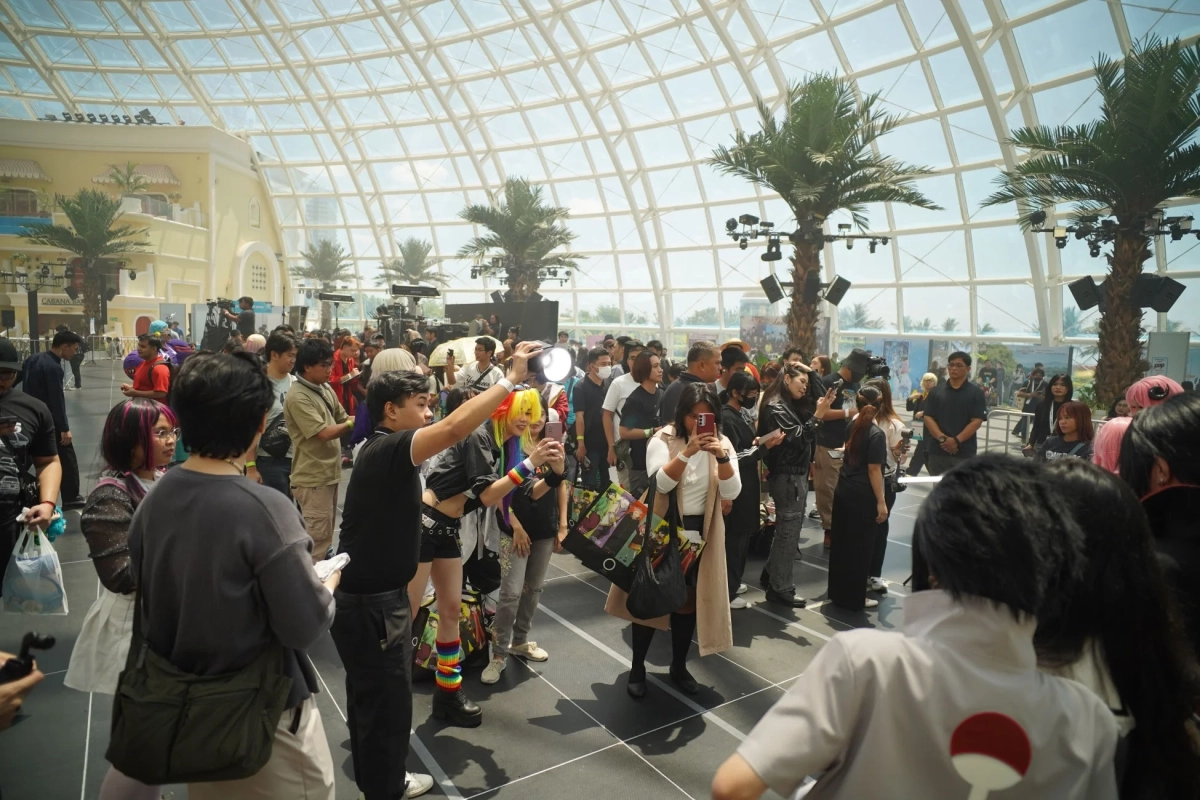 コスプレイヤーが集まる会場の様子