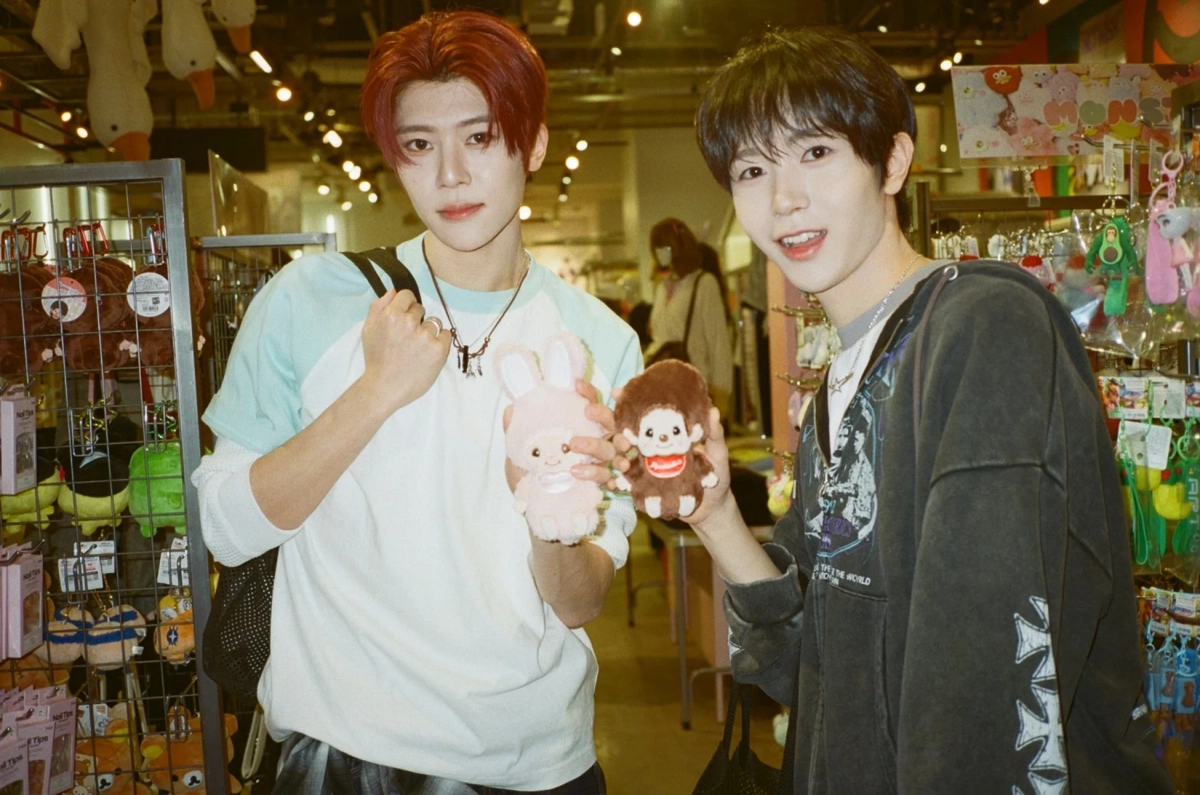 NCT WISHメンバーがキーリングコーナーで楽しむ様子