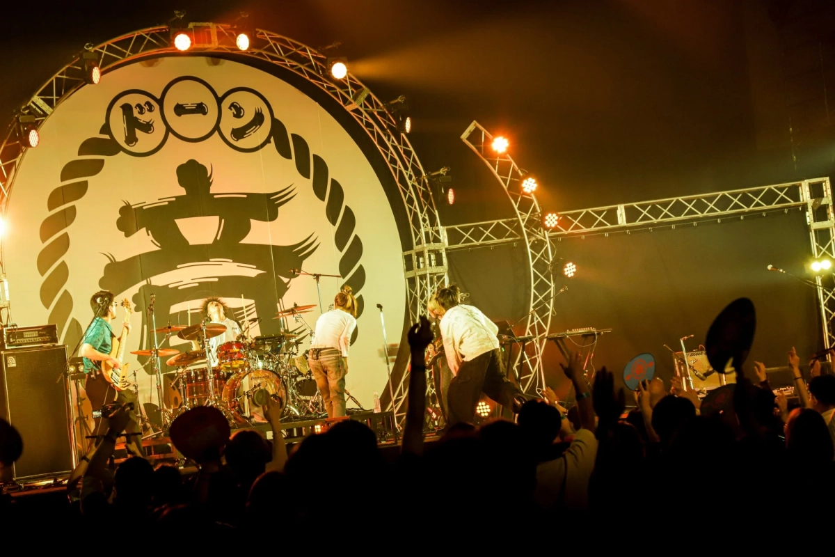 Klang Rulerのライブの様子