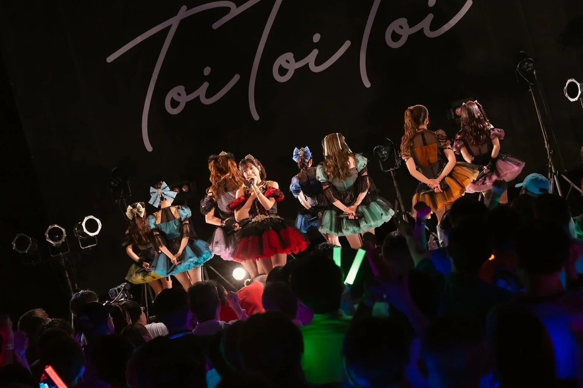 熱気あふれるToi Toi Toiのライブ会場