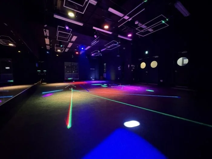 BUZZ渋谷TOWER 幻想的なレーザー照明