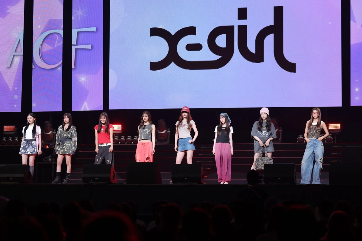 X-girlステージ