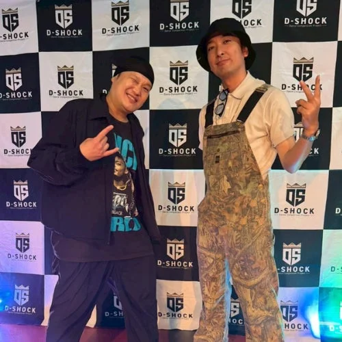審査員のHiKaRuさんとTOMOYAさん