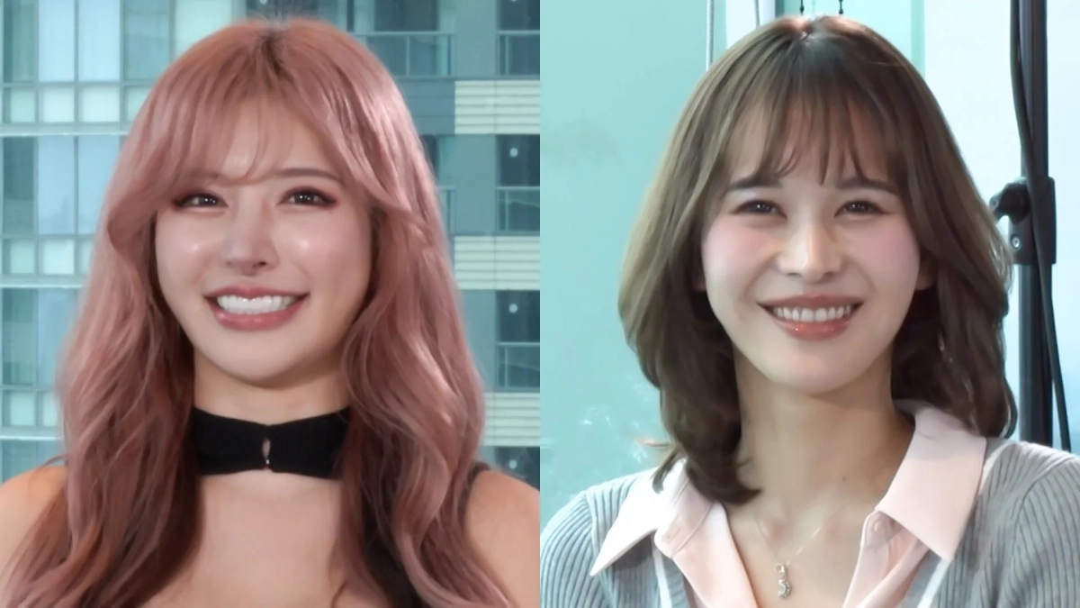 笑顔の女性2人