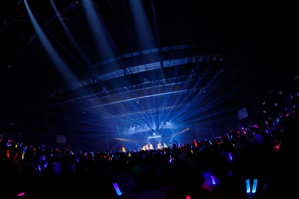 ライブ会場の全景
