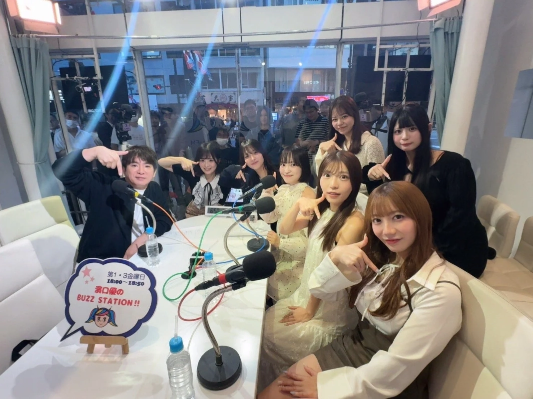 濱口優とNiLUNLOCKの放送風景