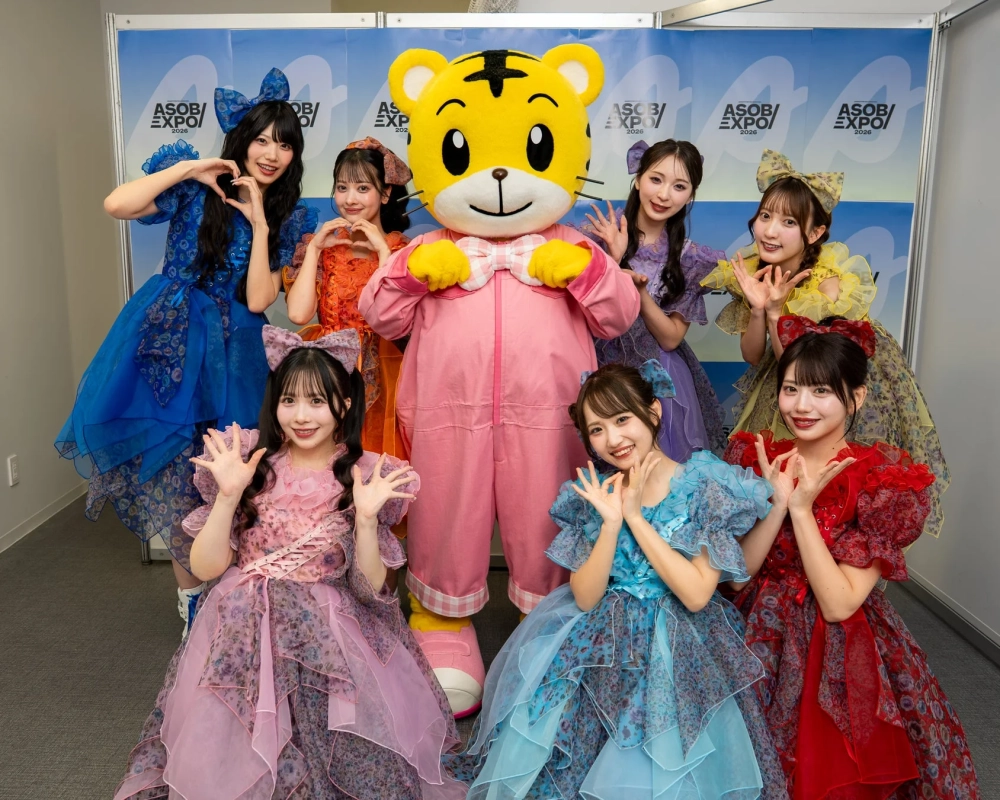 SWEET STEADYとしまじろうの集合写真