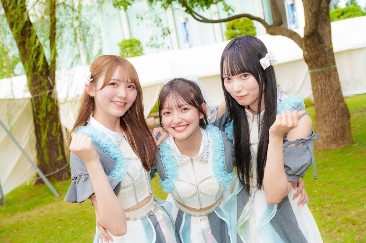 新メンバーの小泉かのんさん、月音りせさん、まるやそらさん