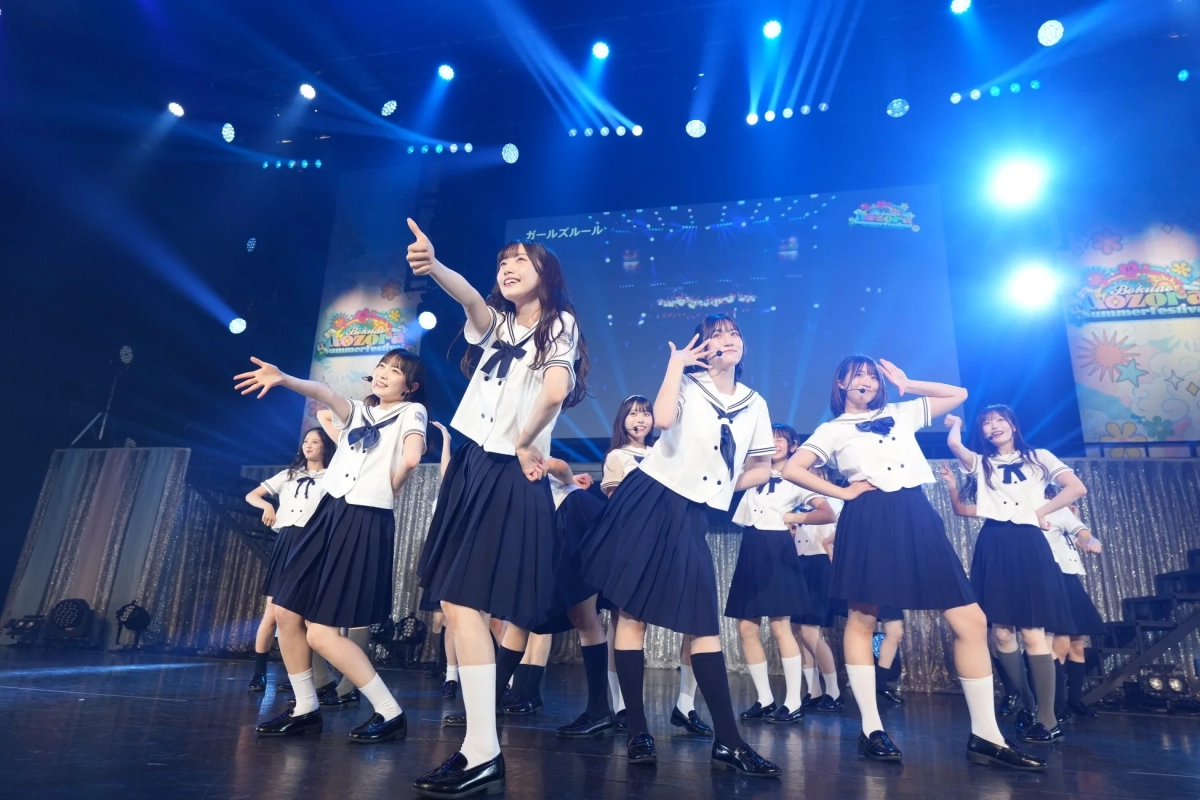乃木坂46「ガールズルール」をカバーするメンバー