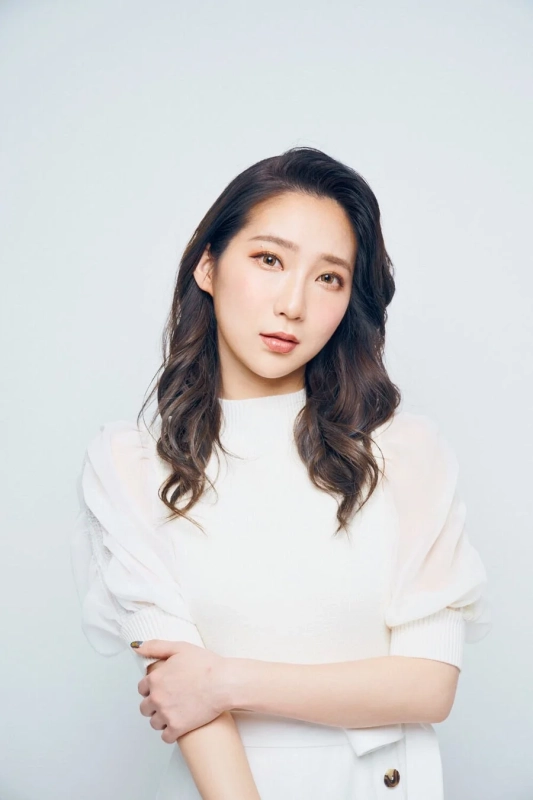 ファーストサマーウイカさんのポートレート