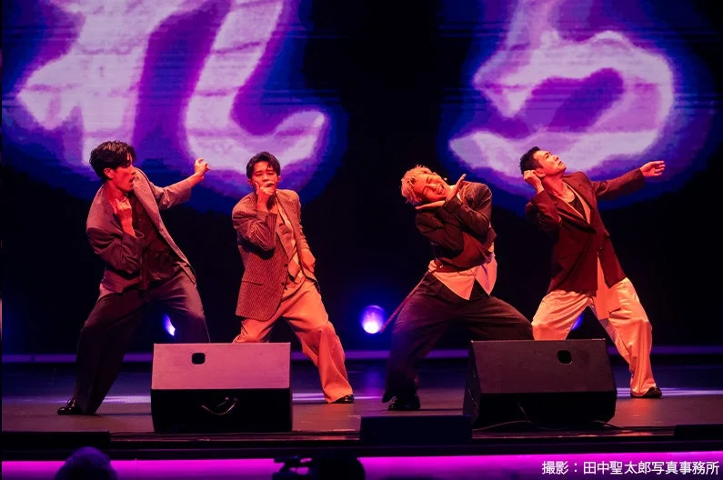 TOMORROW X TOGETHERのパフォーマンス