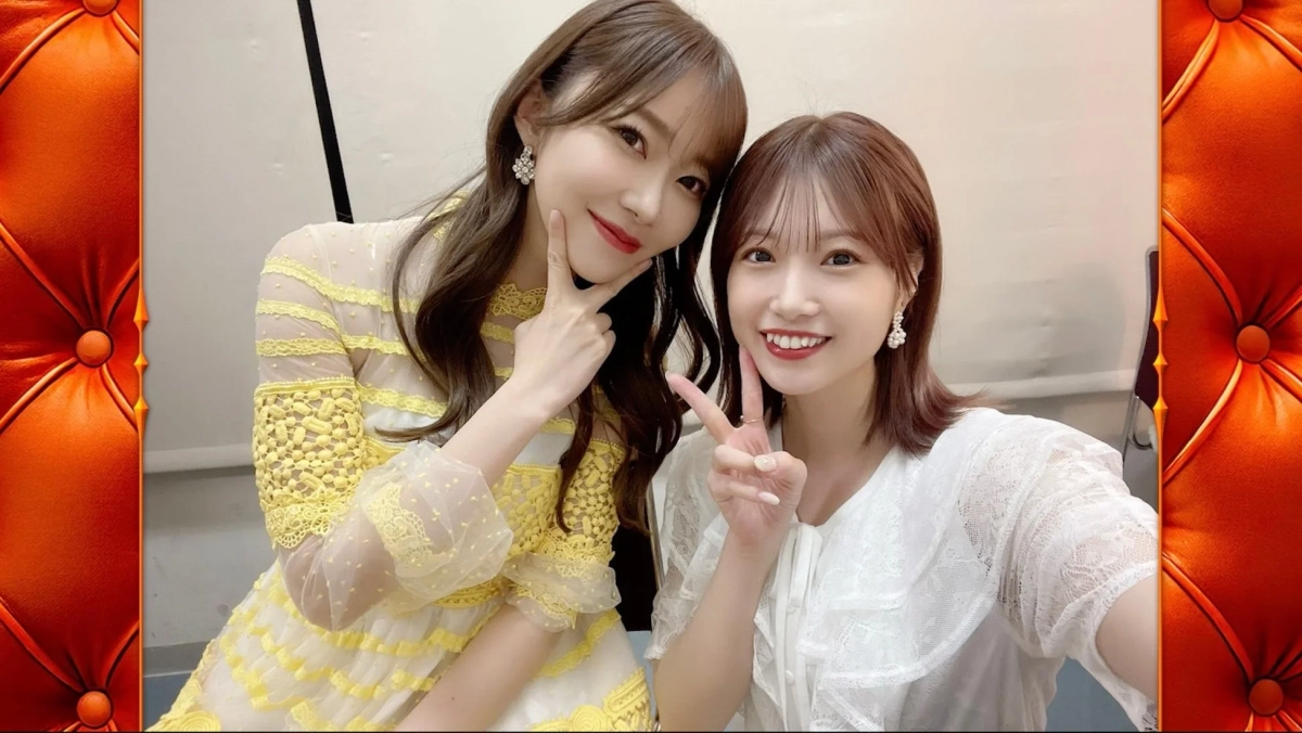 アイドル時代の朝長美桜と指原莉乃
