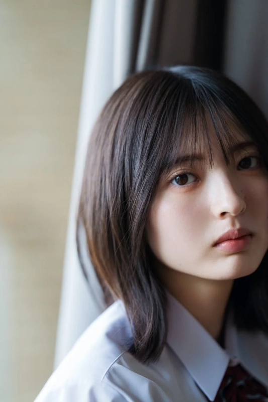 櫻坂46・山田桃実さんのグラビアカット