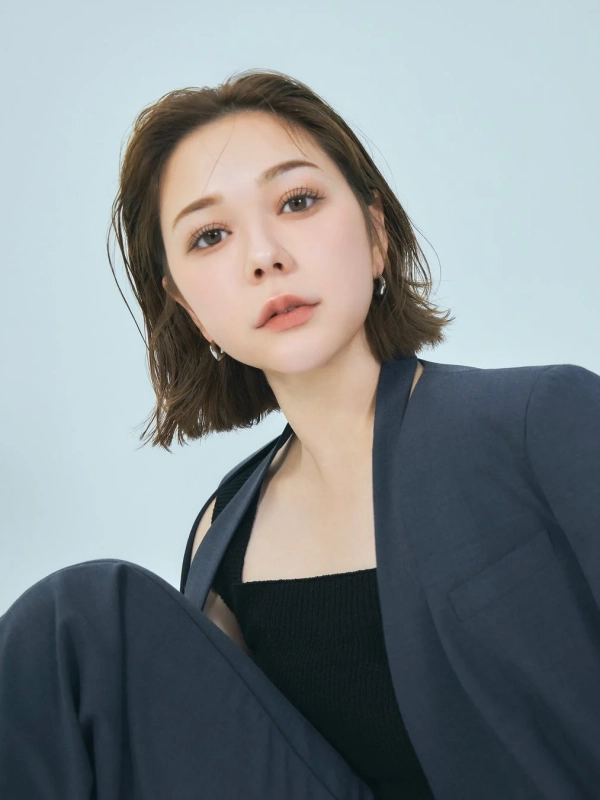 村重杏奈さんのポートレート